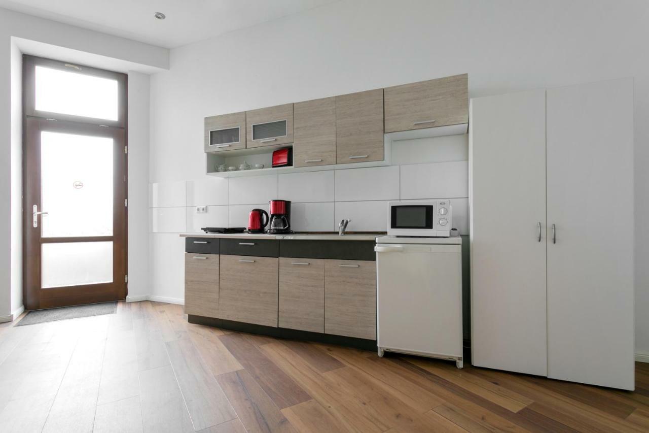 City Studio Apartment For 4, Near Sonnenallee 베를린 외부 사진
